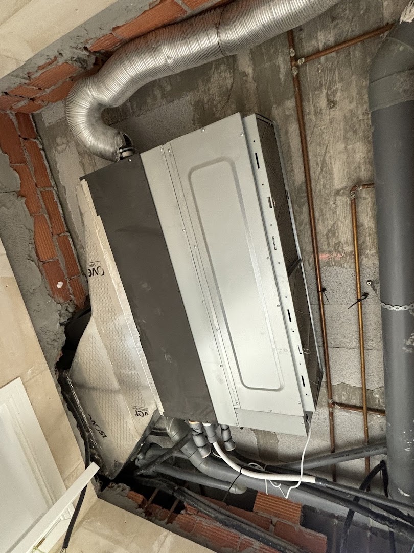 AeroTemp Air Conditioning and plumbing Services — Fotos 4