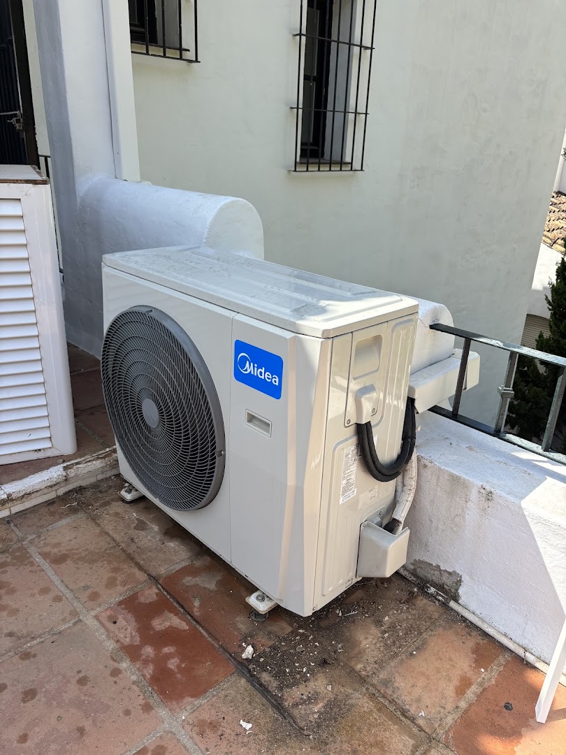 AeroTemp Air Conditioning and plumbing Services — Fotos 5