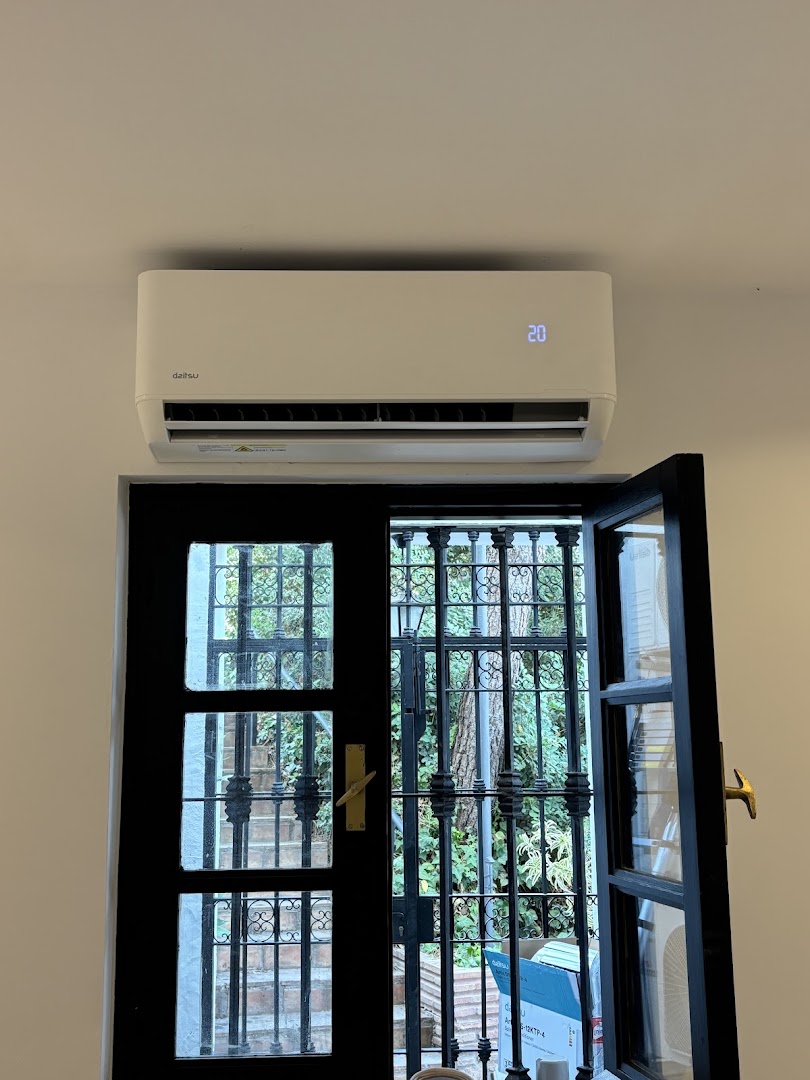 AeroTemp Air Conditioning and plumbing Services — Fotos 13